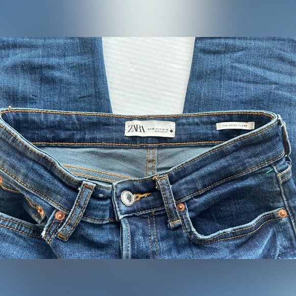 Zara Women's Jeans 4 The Dreed Flare Button Down Fly Button Raw Hem - Picture 5 of 8